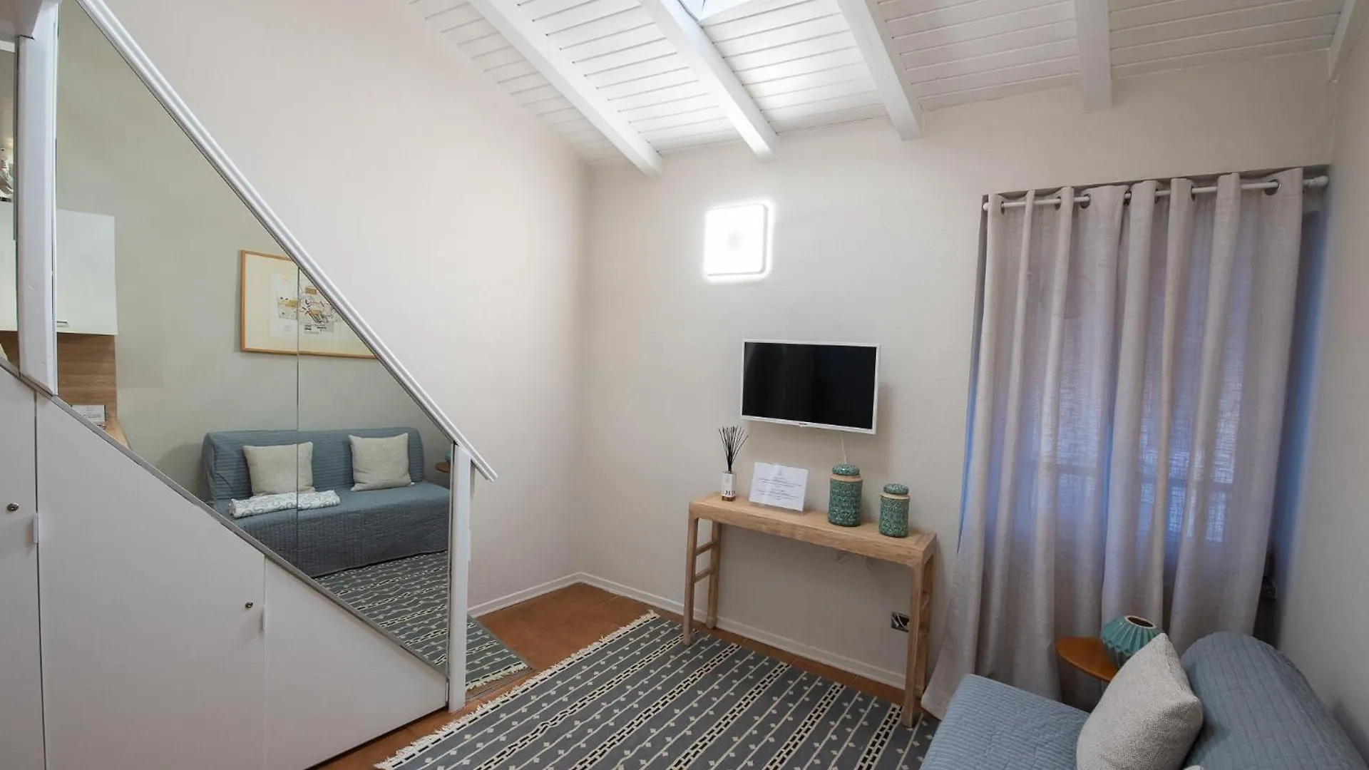 La Casetta Di Tiffi - Borgo Lovere 0*,